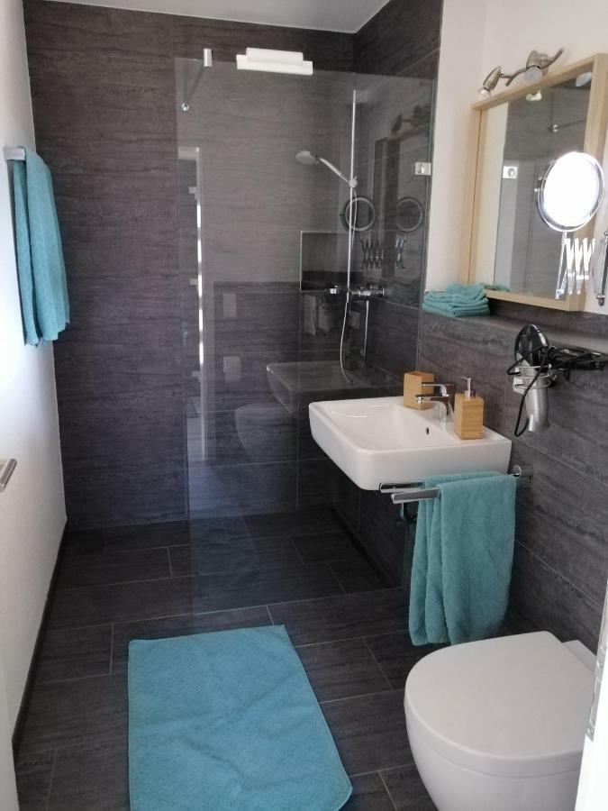 Ferienwohnung Selina-Sophie บาเดนไวเลอร์ ภายนอก รูปภาพ